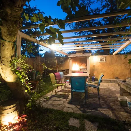 Liberat And Foska, A Private Nature Oasis, Ideal For Large Groups *
